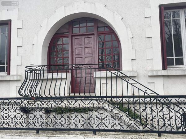 Maison à vendre à Ribérac en Dordogne (24600), ref : 077/1595