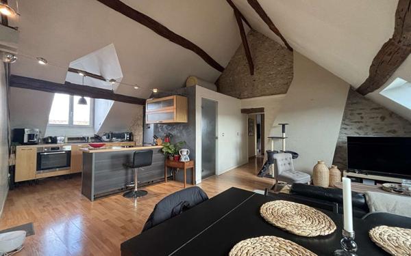 Appartement à vendre    3 pièces • 70 m2 Saint-Fargeau-Ponthierry