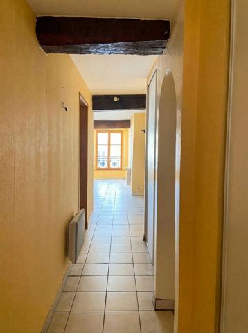 Quartier Cathédrale, appartement traversant 87 m², 3 chambres avec vue dégagée