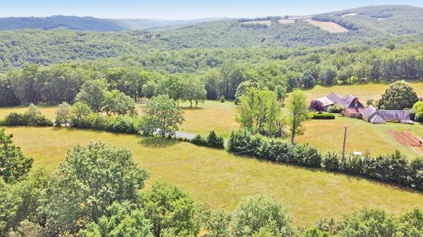 Terrain  constructible 5580 m2 La Cassagne
