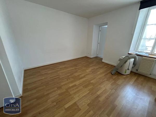 Appartement à louer 5 pièces 118.75m² Bourges (18000)