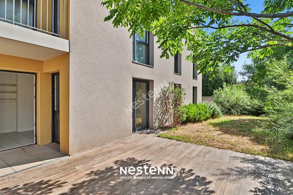 Appartement en rez-de-jardin - proche commodités - limite CRAPONNE