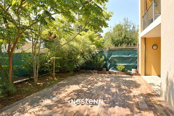 Appartement en rez-de-jardin - proche commodités - limite CRAPONNE