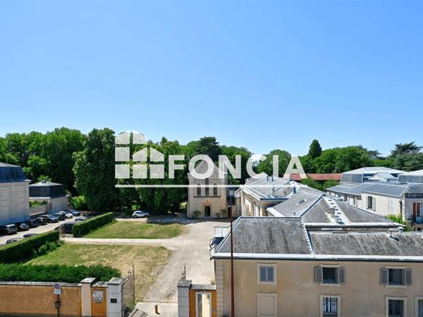 À vendre Appartement 4 pièces 104 m² - Versailles 78000