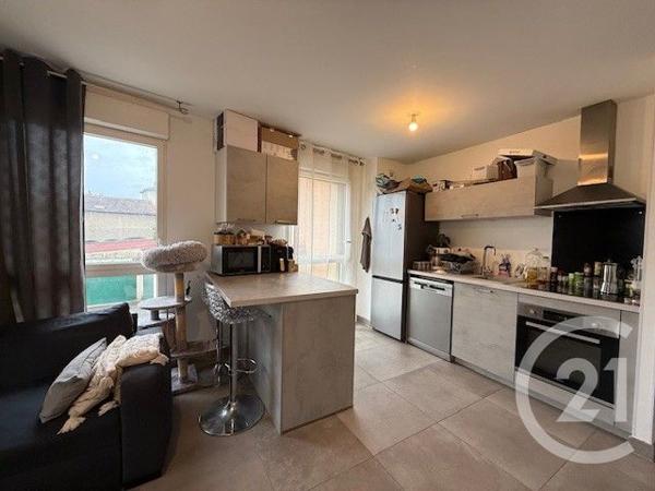 Appartement T2 à vendre  2 pièces - 45,38 m2 RILLIEUX LA PAPE - 69