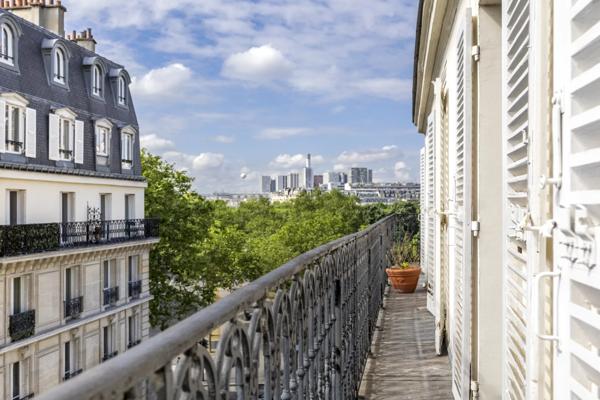 Appartement Paris 7e - SAINT-DOMINIQUE / RAPP