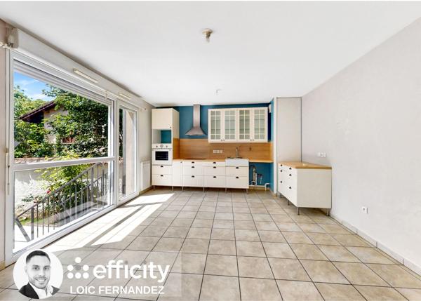 Appartement
         3 pièces
        - 59 m² 219 000 € *