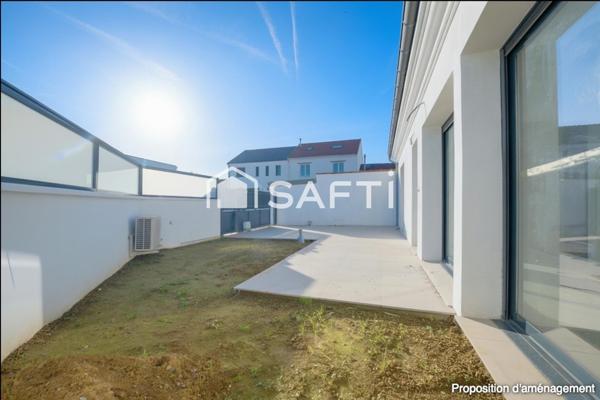 Maison neuve avec jardin