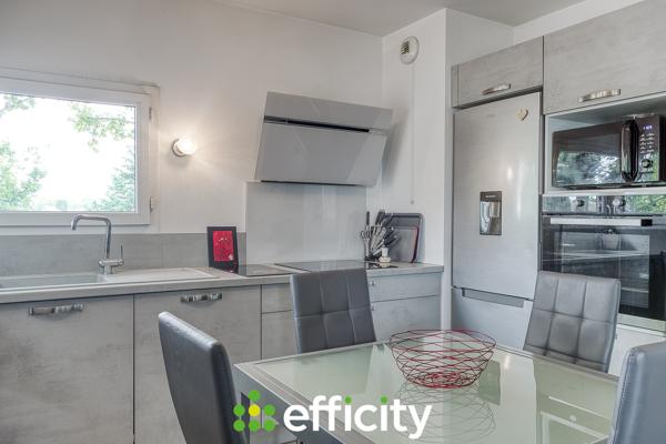 Appartement
         2 pièces
        - 46 m² Exclusivité 159 000 € *