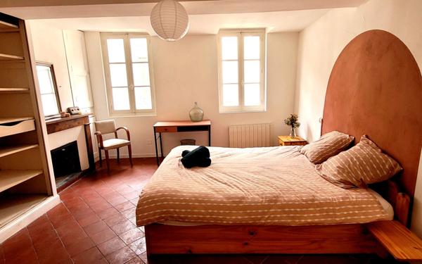 Immeuble à vendre    7 pièces •  Carcassonne