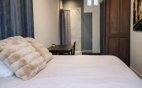 Immeuble à vendre    7 pièces •  Carcassonne