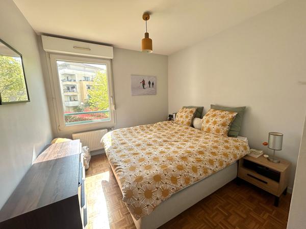 Appartement T3 Lumineux, balcon, cave, garage en sus.