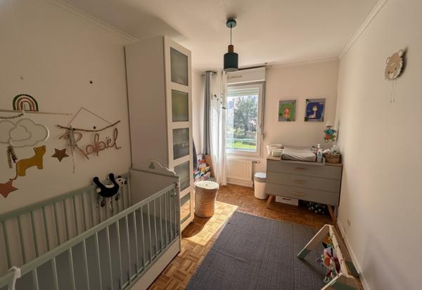 Appartement T3 Lumineux, balcon, cave, garage en sus.