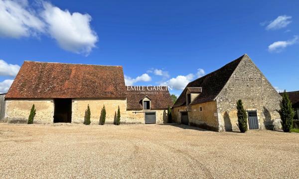 À vendre - Manoir classé Monument Historique et ses dépendances dans le Perche (28)