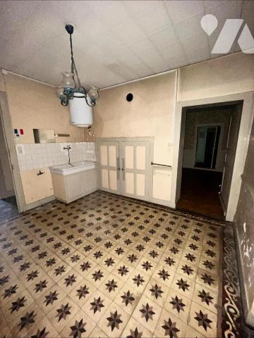 IMMEUBLE ROCHEFORT SUR NENON