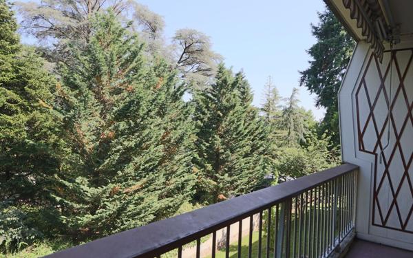 Appartement à vendre    3 pièces • 86 m2 Tassin-la-Demi-Lune