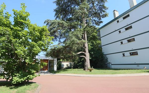 Appartement à vendre    3 pièces • 86 m2 Tassin-la-Demi-Lune