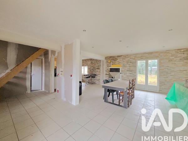 Maison à vendre 5 pièces 93 m² Montlhéry