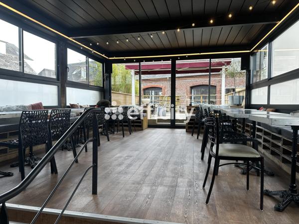Fonds De Commerce
        
        - 120 m² 218 900 € *
