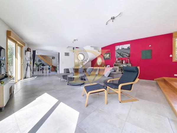 Maison d'Exception avec Piscine à Saint-Georges-sur-Cher