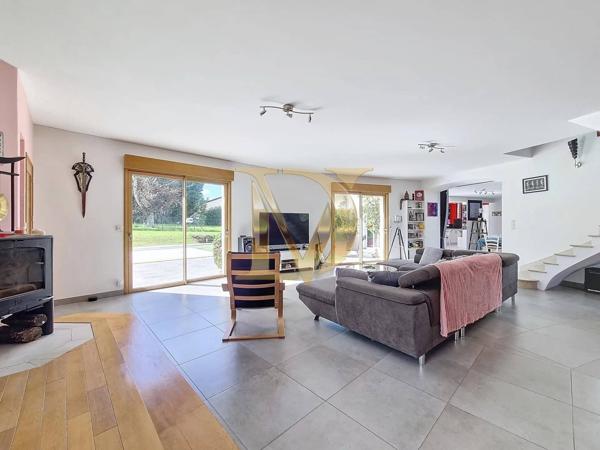 Maison d'Exception avec Piscine à Saint-Georges-sur-Cher