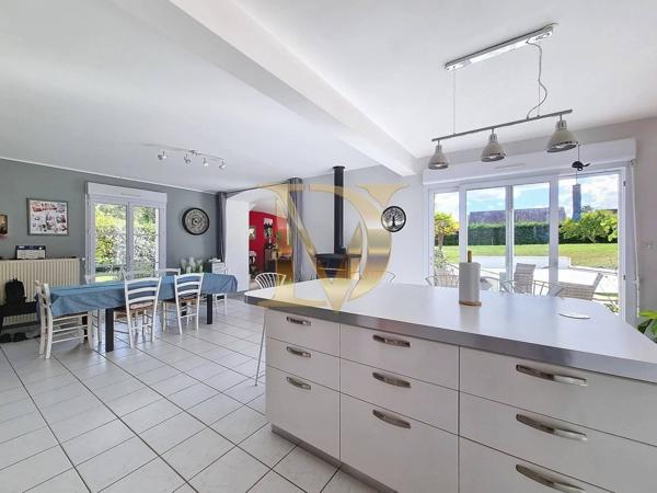 Maison d'Exception avec Piscine à Saint-Georges-sur-Cher