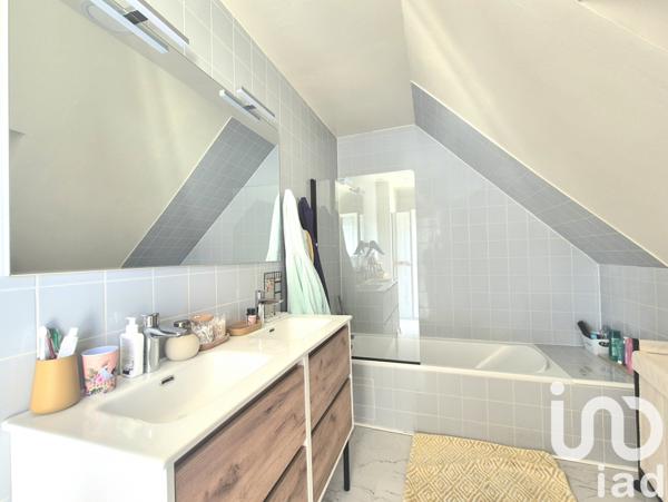 Maison à vendre 6 pièces 136 m² Brive-la-Gaillarde