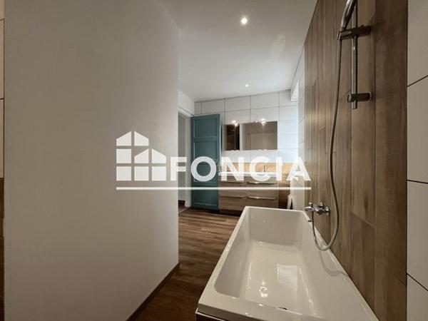 Location Maison 5 pièces 127.35 m² - 2 BIS ROUTE D'UST Saint Andre Des Eaux 44117