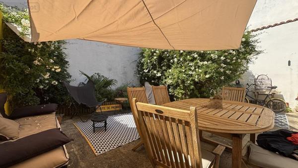 Maison à vendre à Saint-Martin-de-Ré en Charente-Maritime (17410), ref : 17018-1156