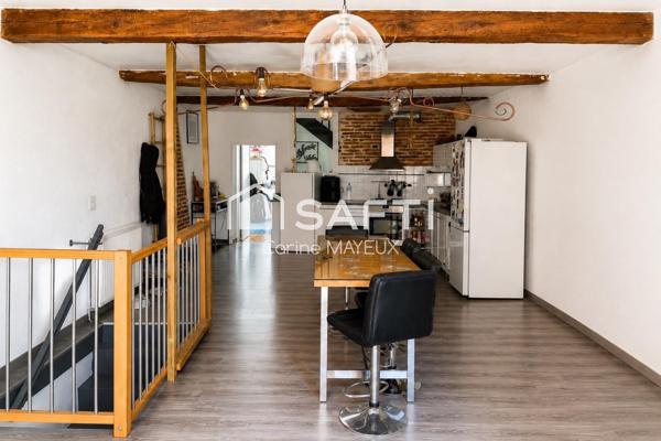 Duplex rénové 140 m² avec parking privatif