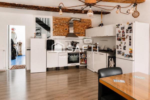 Duplex rénové 140 m² avec parking privatif