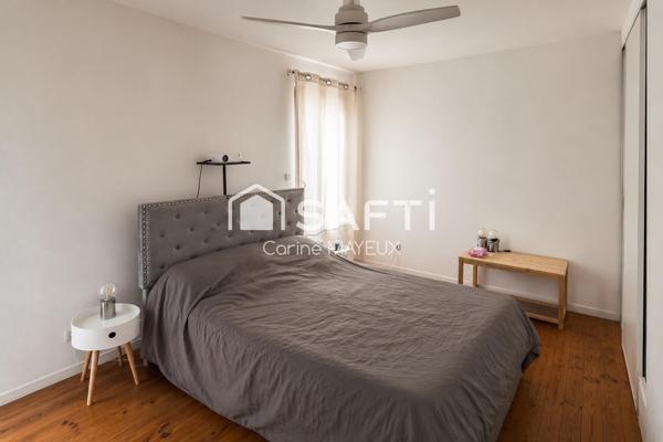 Duplex rénové 140 m² avec parking privatif