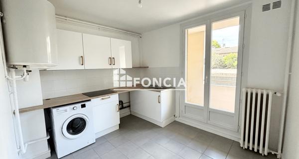 Location Appartement 4 pièces 65.5 m² - Valence 26000