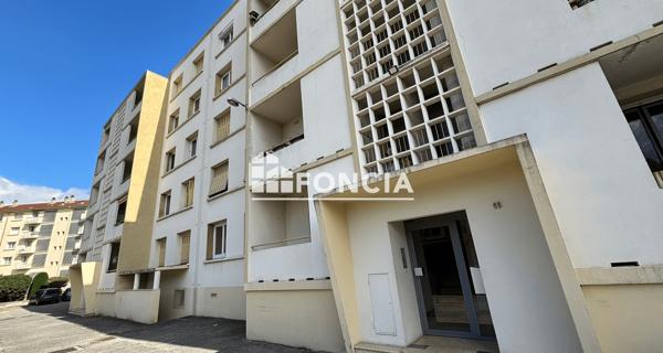 Location Appartement 4 pièces 65.5 m² - Valence 26000