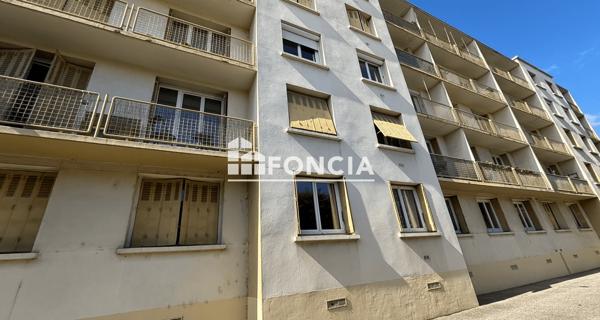Location Appartement 4 pièces 65.5 m² - Valence 26000