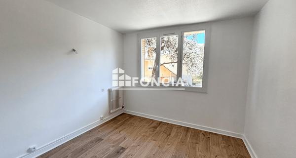 Location Appartement 4 pièces 65.5 m² - Valence 26000