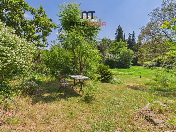Maison
         7 pièces
        - 196 m² Bien prestige