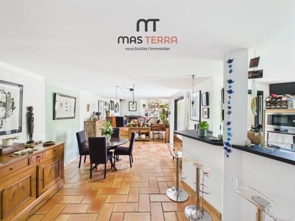 Maison
         7 pièces
        - 196 m² Bien prestige