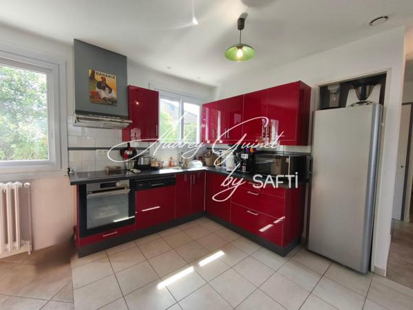 Maison avec revenus locatifs – Poitiers Ouest, au calme d’une impasse