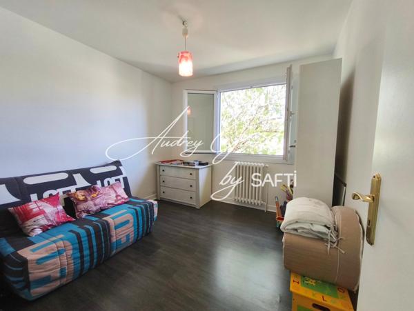 Maison avec revenus locatifs – Poitiers Ouest, au calme d’une impasse