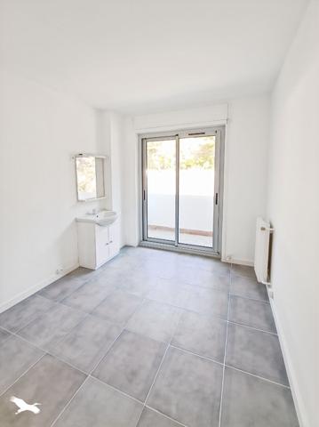 Appartement à vendre |  Marseille 08 |  1 pièce | 27 m²