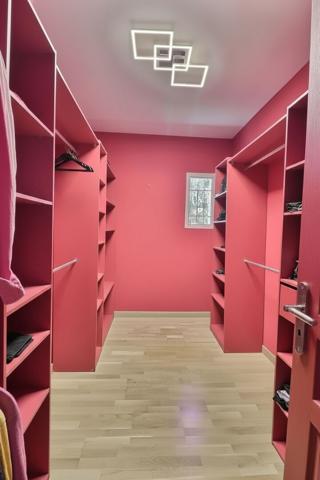 Maison 8 pièces 206 m2