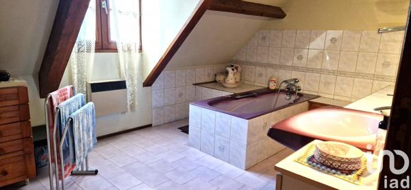 Maison traditionnelle 6 pièces de 149 m² à Longpont-sur-Orge (91310)