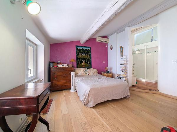 Bel appartement en duplex  avec grande terrasse