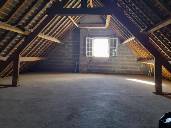 Maison de plain-pied en campagne à 1km du bourg