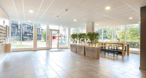 À vendre Studio 33.9 m² - Grenoble 38000