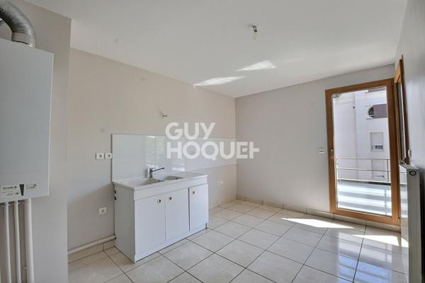 Magnifique Appartement T5 de 107 m² , Traversant & Lumineux, Étage Élevé, Garage inclus, Proche Montchat , Villeurbanne (69100)