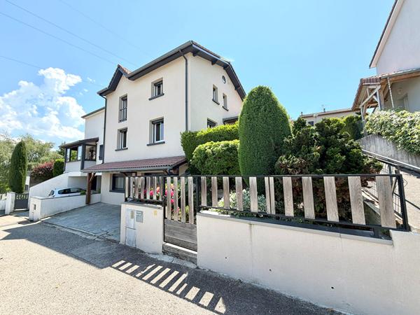 Maison familiale entièrement rénovée - 145 m² - Saint-Étienne