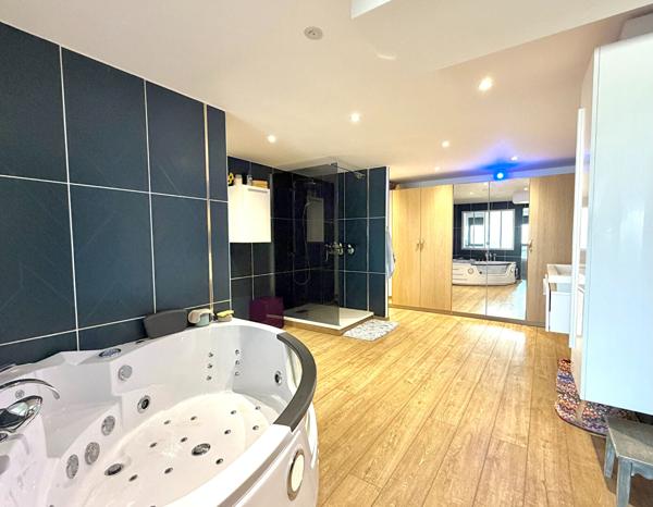 Maison familiale entièrement rénovée - 145 m² - Saint-Étienne
