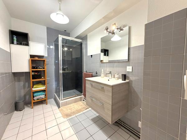 Maison familiale entièrement rénovée - 145 m² - Saint-Étienne